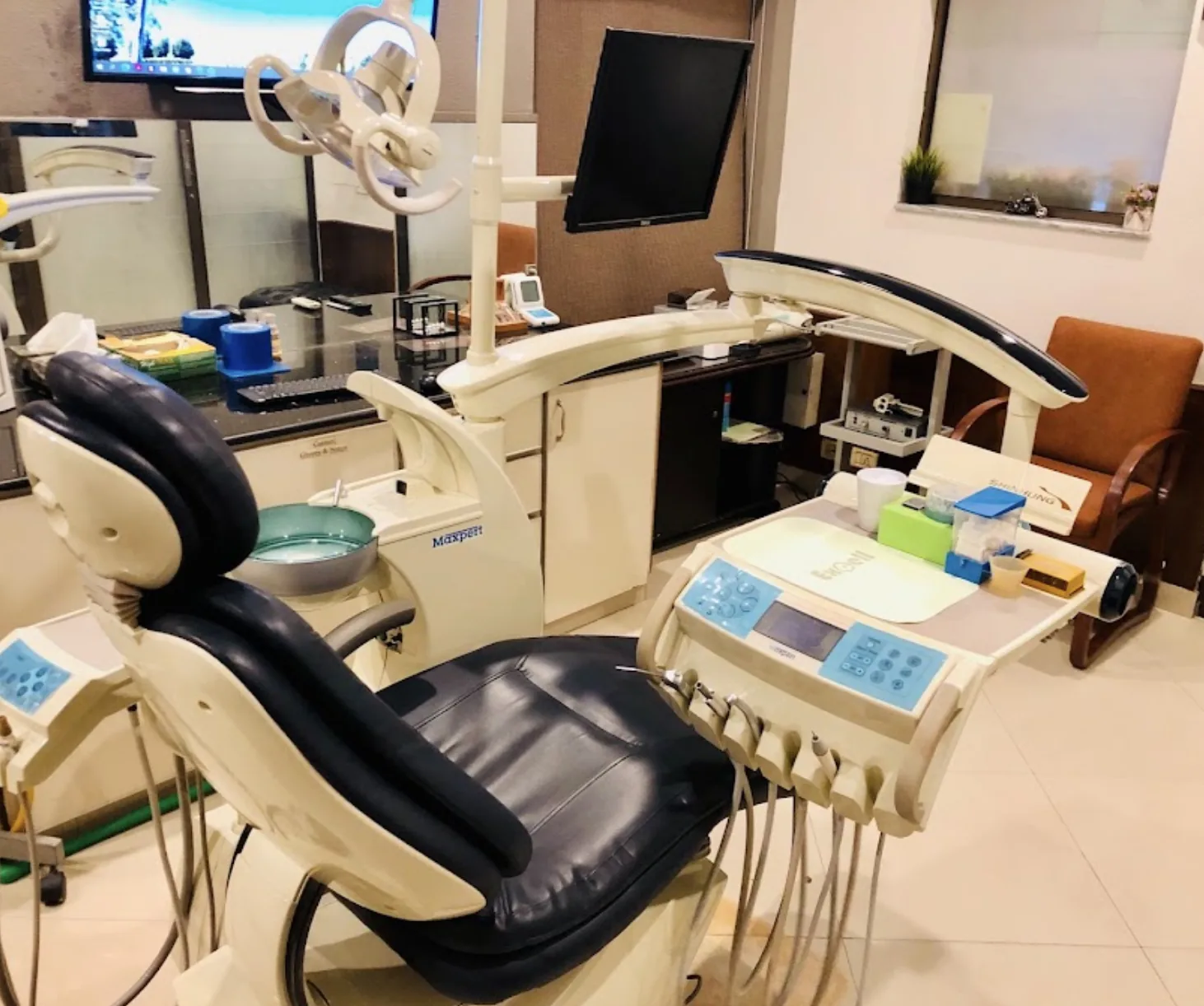 Gulberg treatment room 2